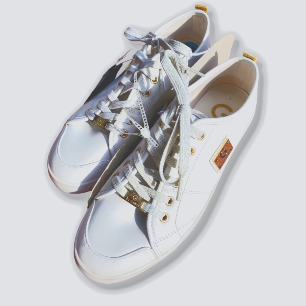 *NWT G by Guess Women's Sneaker